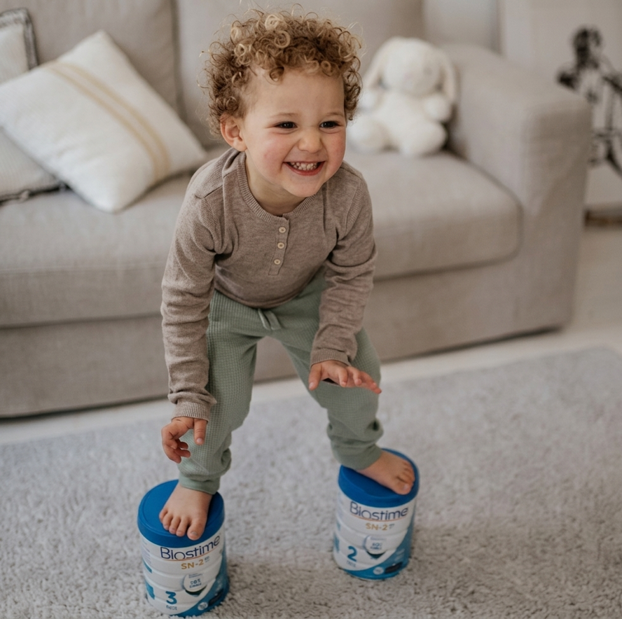 Premiers pas : à quel âge marche bébé ?